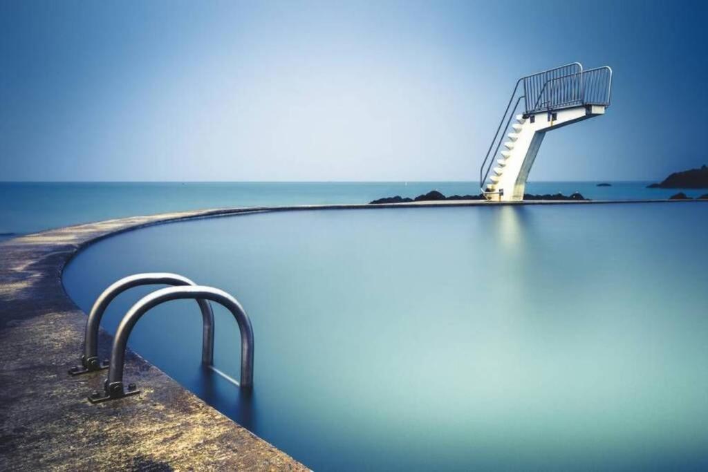 Belle maison néo-bretonne à 5 minutes de la mer Tréveneuc Exterior foto